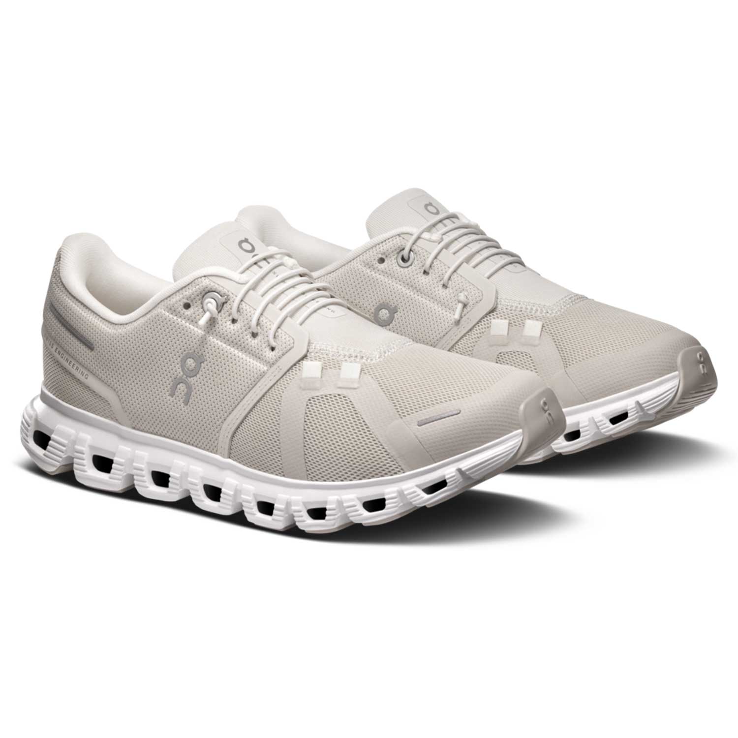 On Shoes Women's Cloud 6