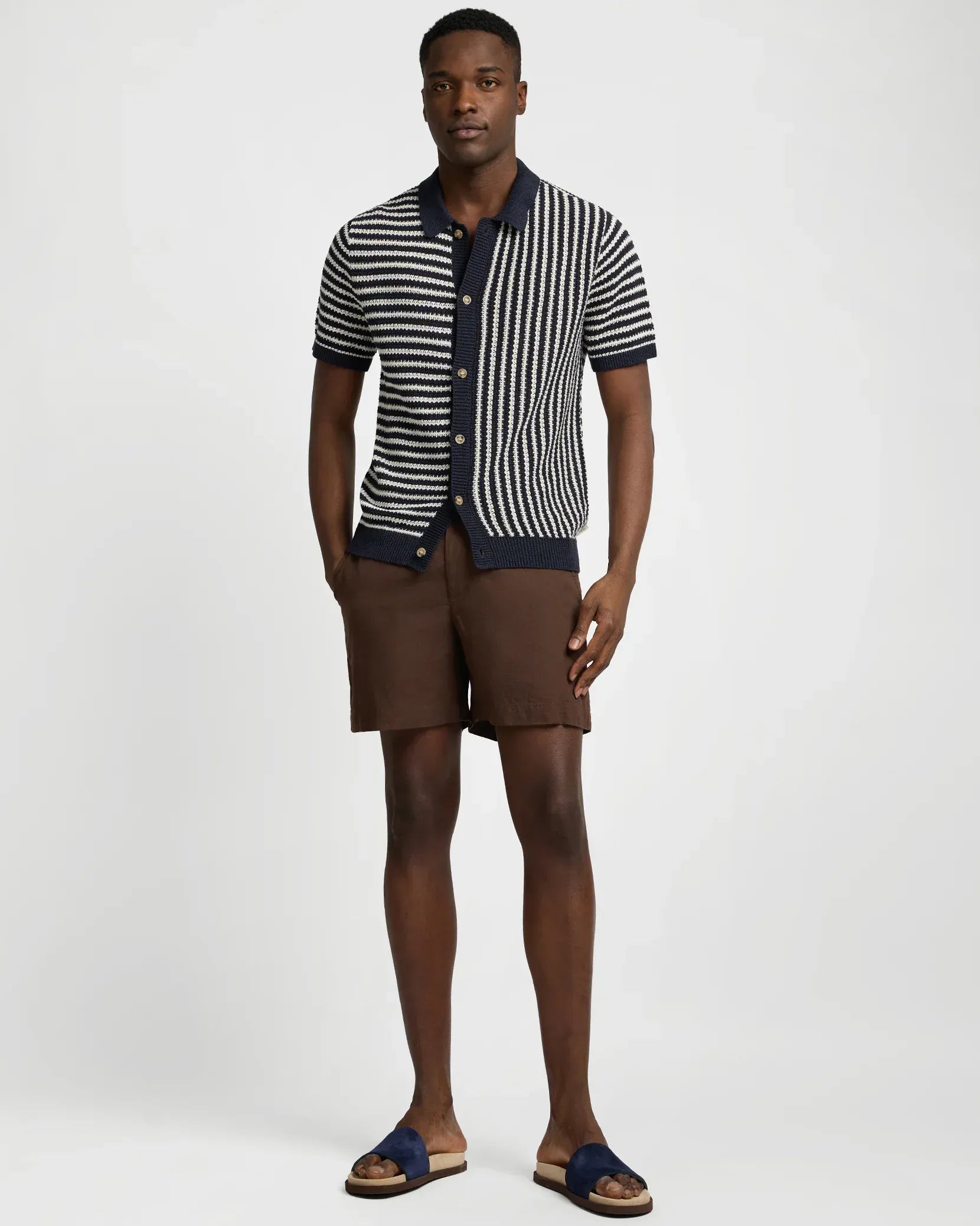 Onia Camp Shirt Linen Short Sleeve Button Up Sweater in Midnight/Egret