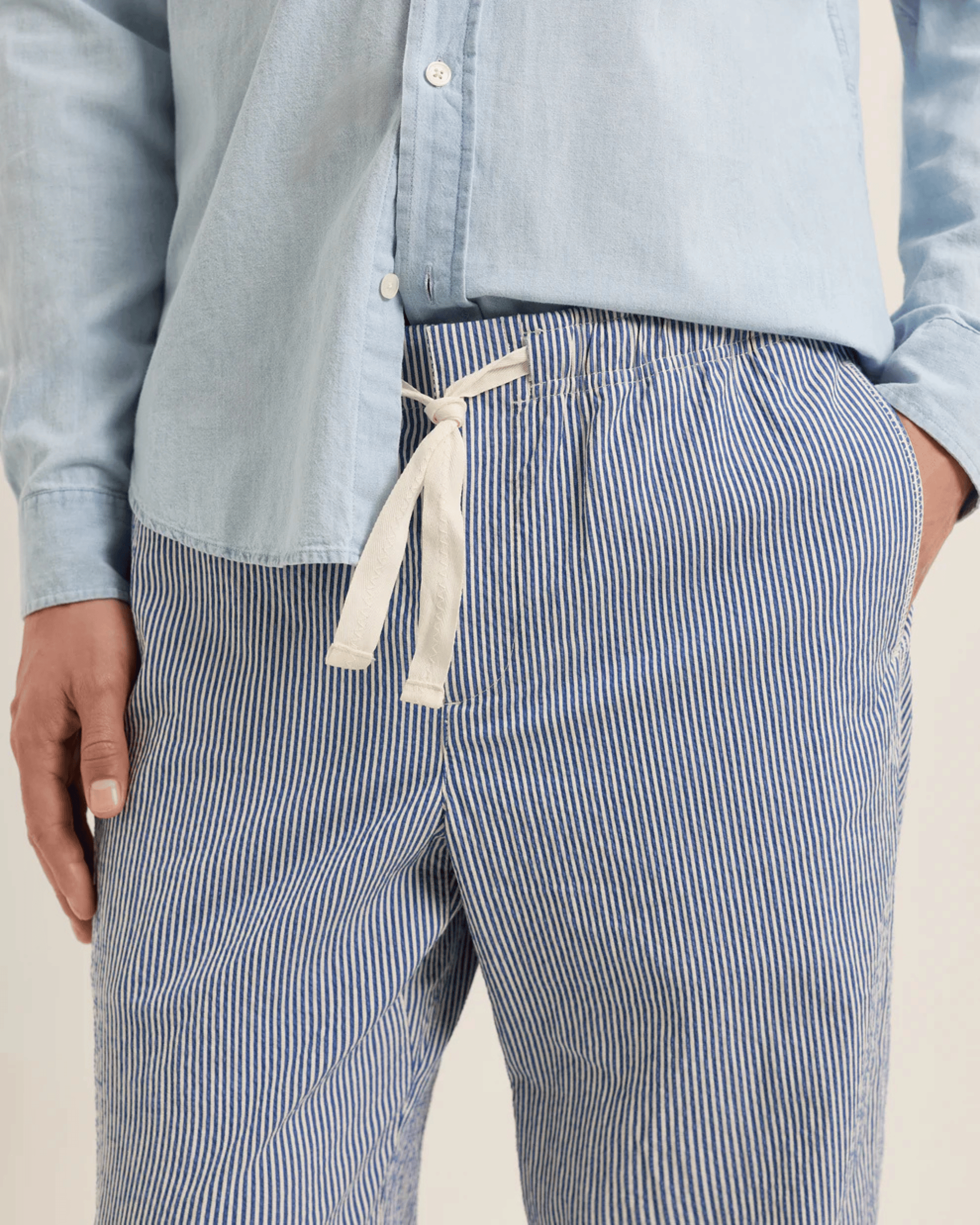Orlebar Brown 5-Pockets Relaxed Fit Seersucker Stripe Trouser In Blueberry/ White Stripe