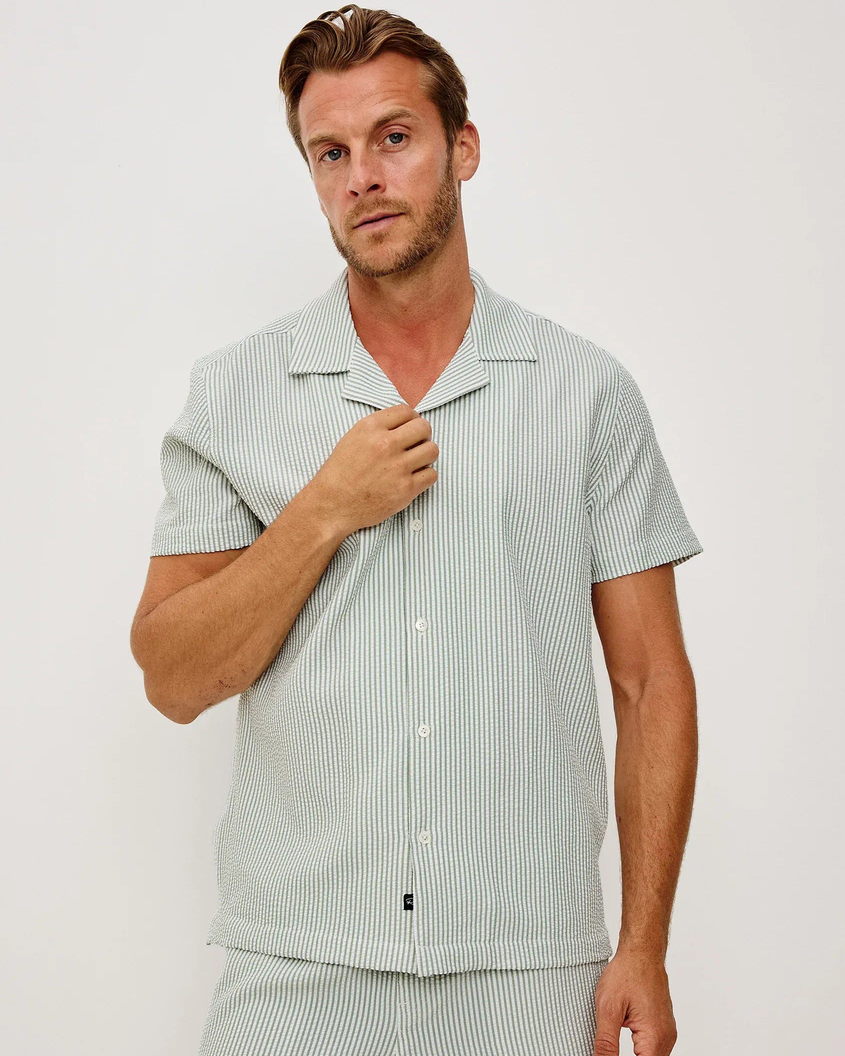 Rails Camp Shirt Amalfi Shirt in Sage White Seersucker