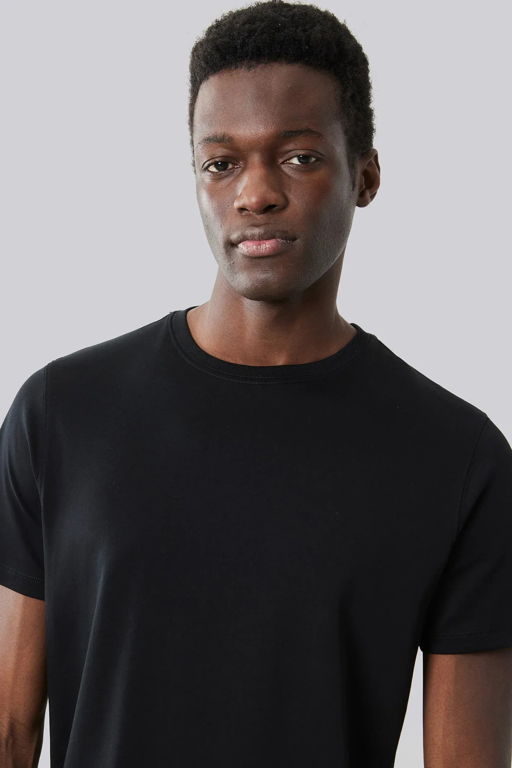Robert Barakett T-Shirts The Barakett Tee in Black