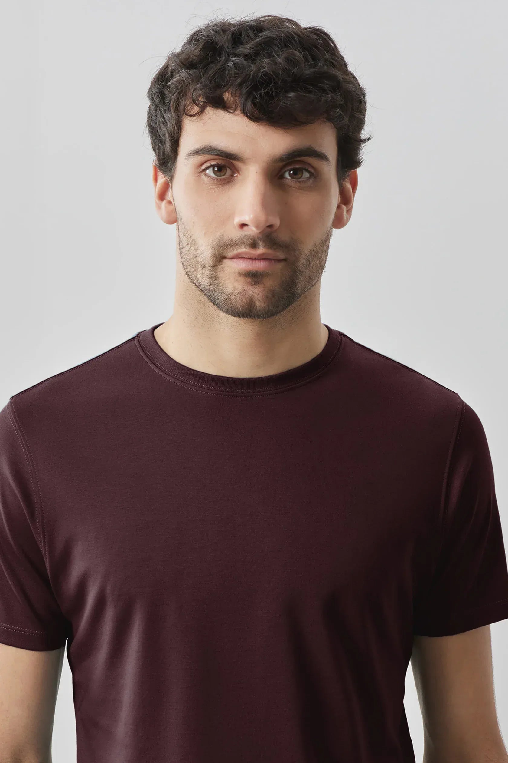 Robert Barakett T-Shirts The Barakett Tee in Deep Bordeaux