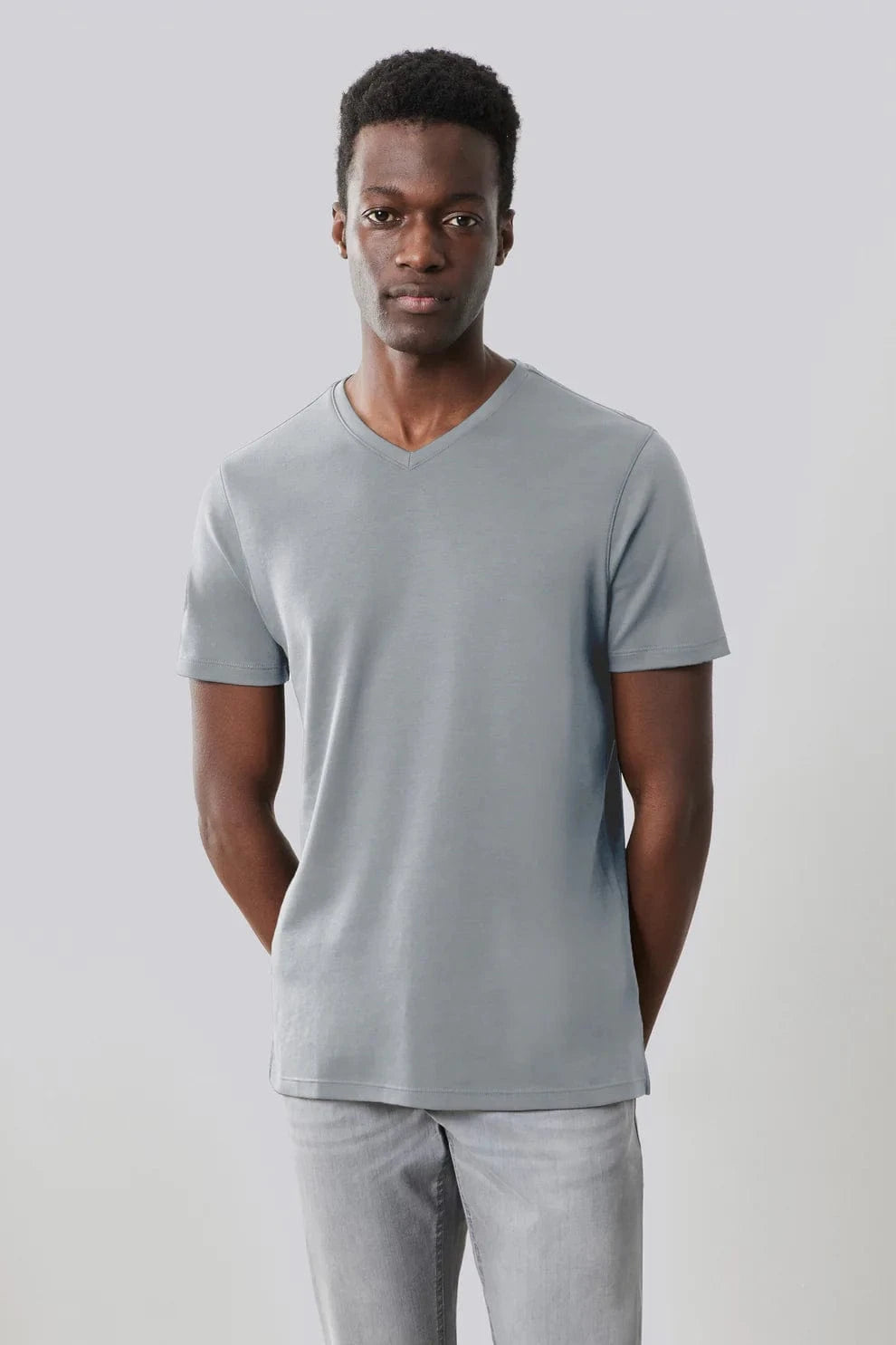 Robert Barakett T-Shirts The Barakett V Tee