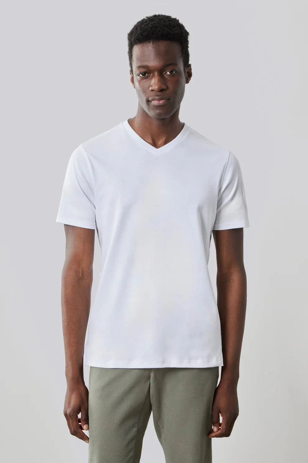 Robert Barakett T-Shirts WHITE / M The Barakett V Tee