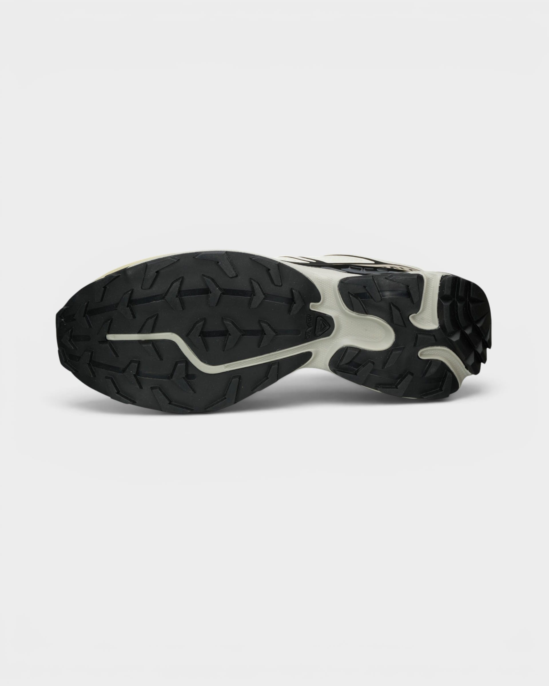 Salomon Shoes XT-6 Sneakers - Unisex