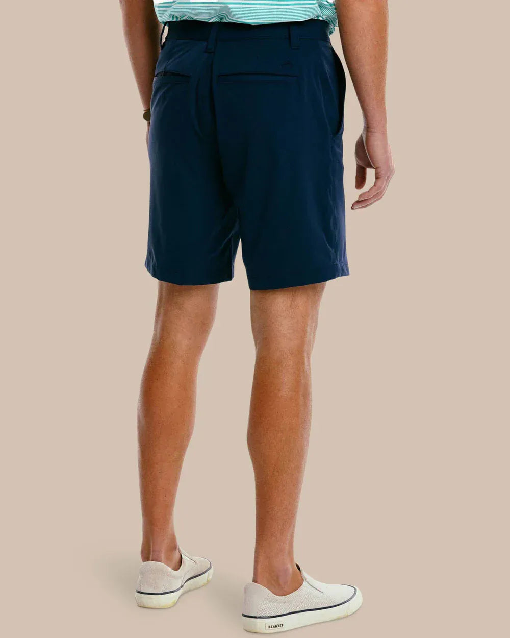 Southern Tide Shorts brrr°®-die 8" Performance Short in True Navy